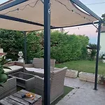 Garden House Apartamento