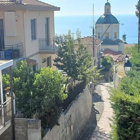 Garden House * سانريمو